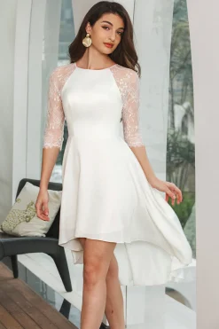 Mangas de renda branca simples alto baixo vestido de graduação