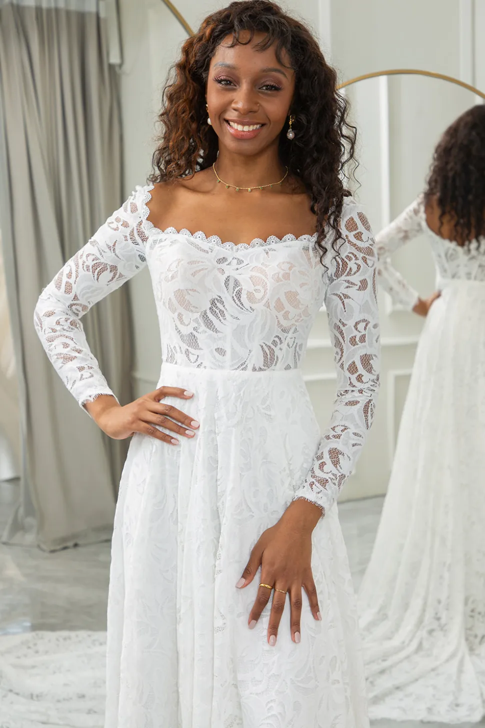 Marfim A-Line Vestido de Noiva de Renda com Mangas