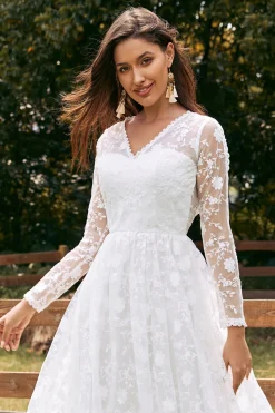 Marfim A-Line V-Neck Renda Varredura Trem Vestido de Noiva com Mangas