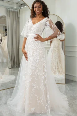 Marfim Batwing mangas renda varredura trem vestido de noiva