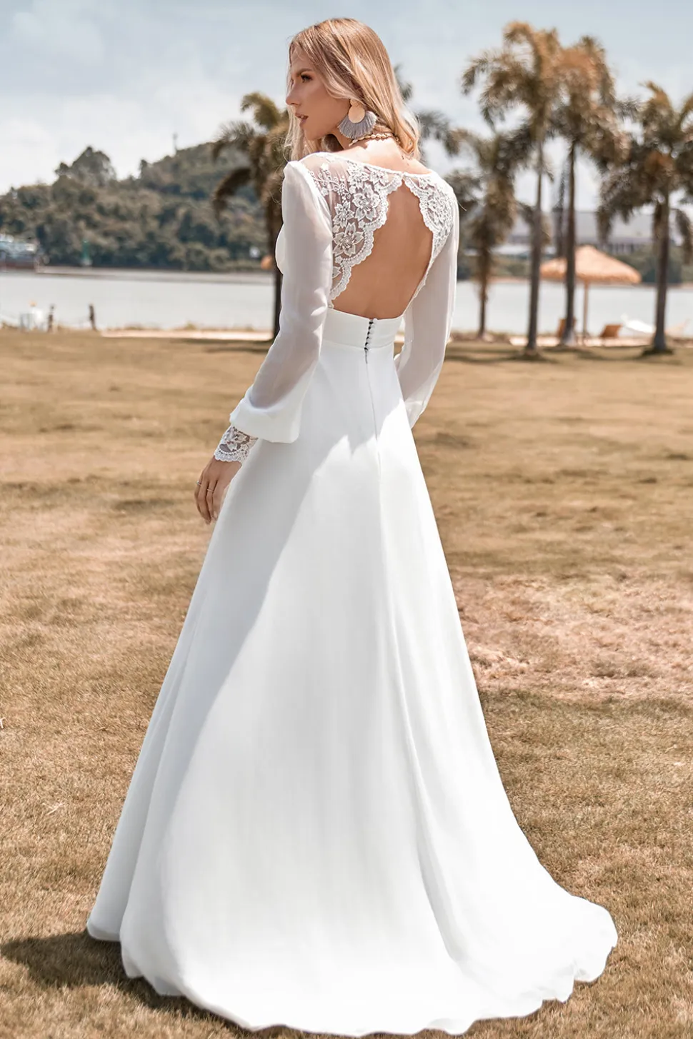 Marfim Boho bainha simples mangas longas vestido de noiva com renda