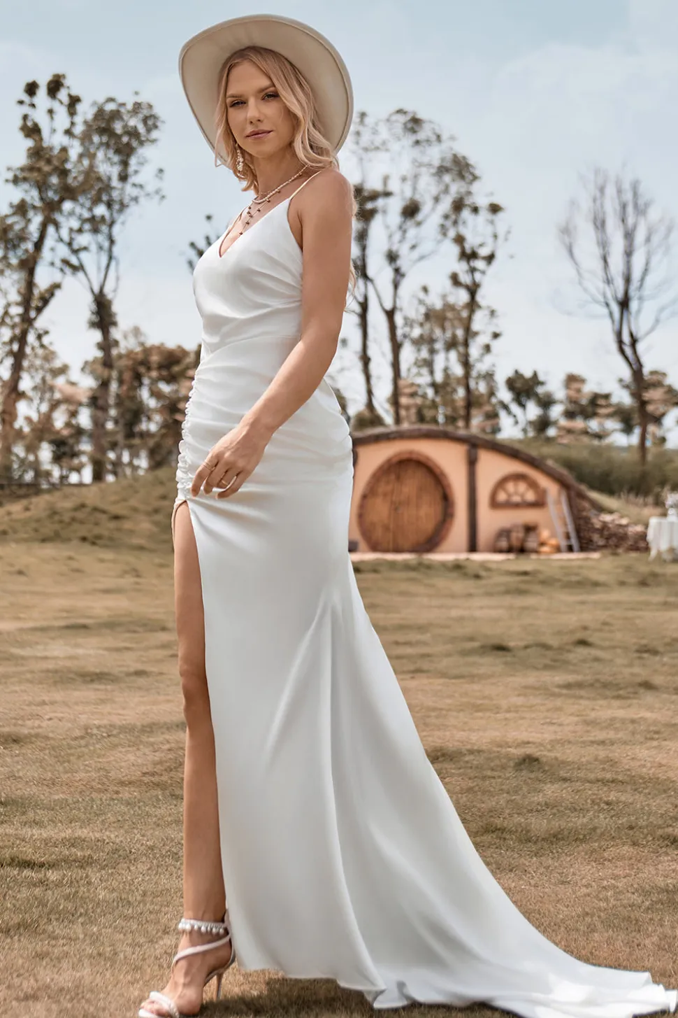Marfim Boho cetim vestido de noiva sereia simples com fenda