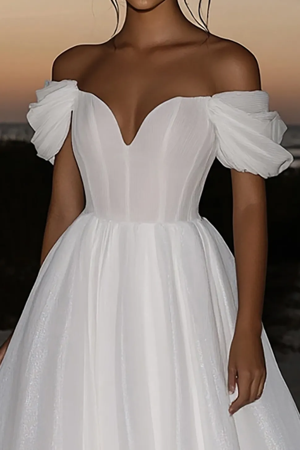 Marfim elegante fora do ombro Organza A-Line vestido de noiva longo