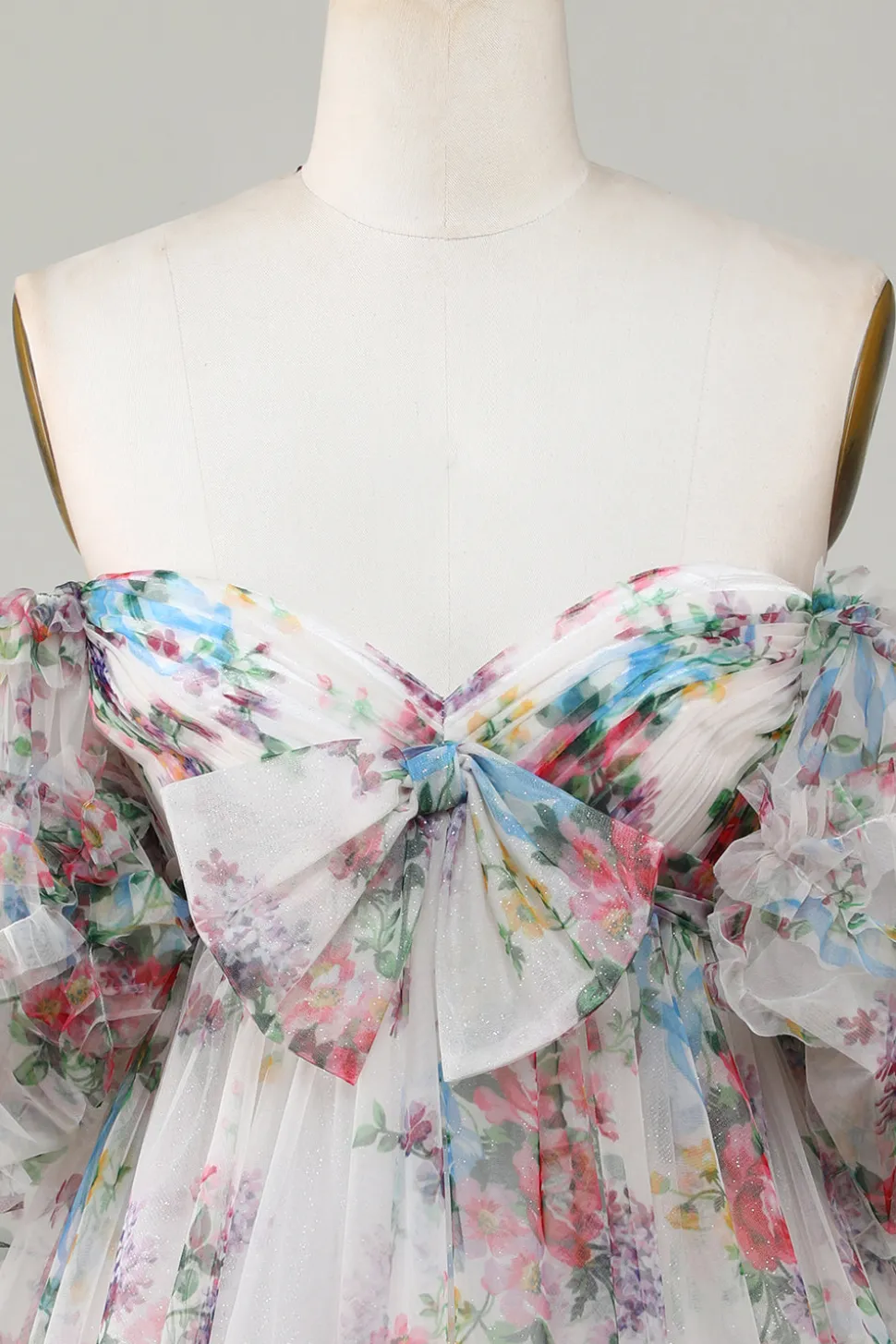 Marfim Floral Impresso A-Line Puff Mangas Curto Tule Homecoming Dress