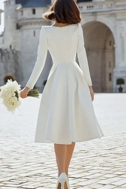Marfim frisado V pescoço uma linha midi vestido de noivado