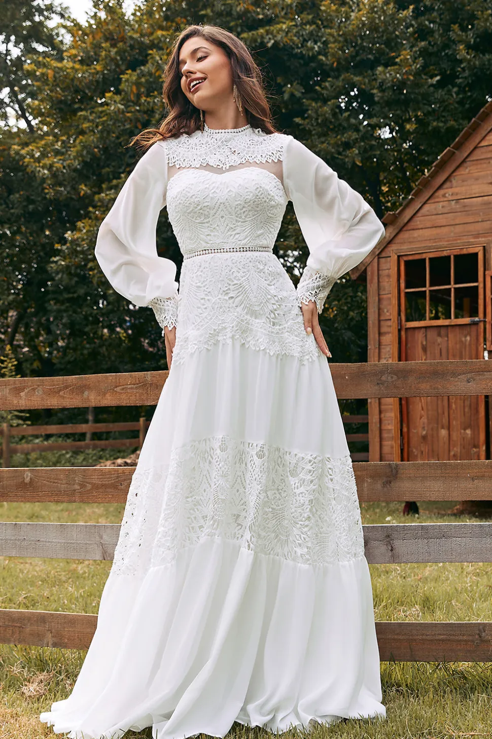 Marfim mangas compridas Boho vestido de noiva com renda