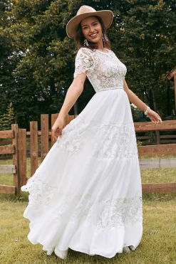 Marfim mangas curtas Boho Chiffon vestido de noiva com renda