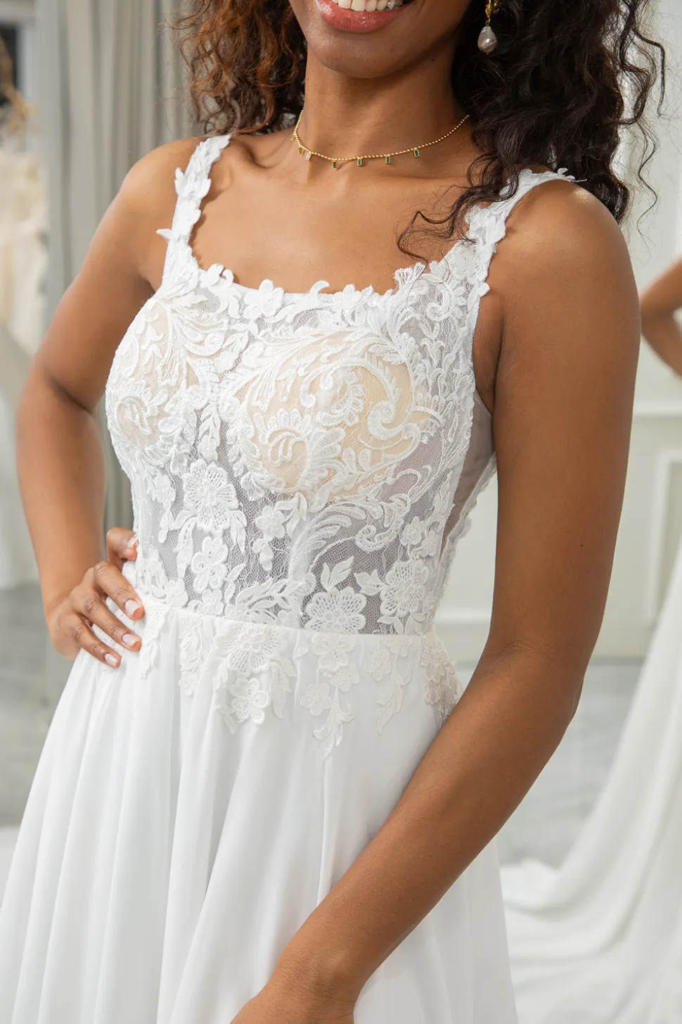 Marfim Scoop Neck Boho Chiffon Vestido de Noiva com Renda