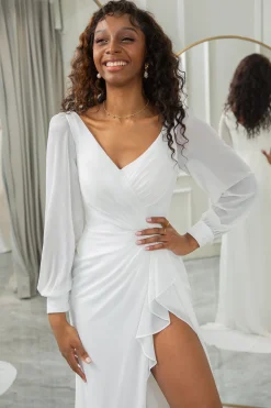 Marfim simples babado mangas compridas Boho vestido de noiva