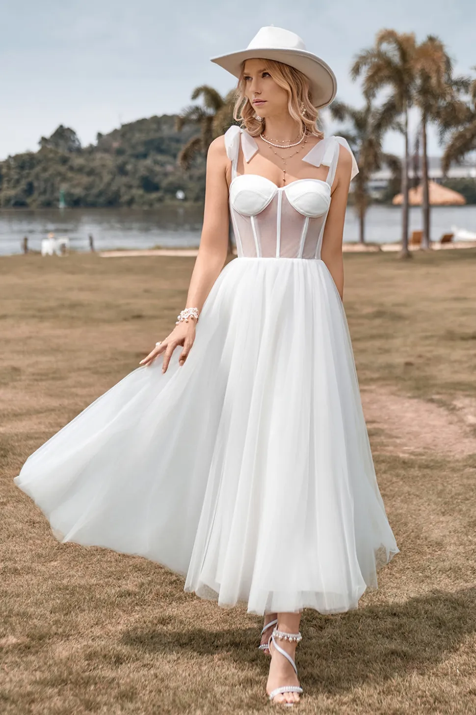 Marfim Tule Corset Tea-Length A Line Vestido de Noiva