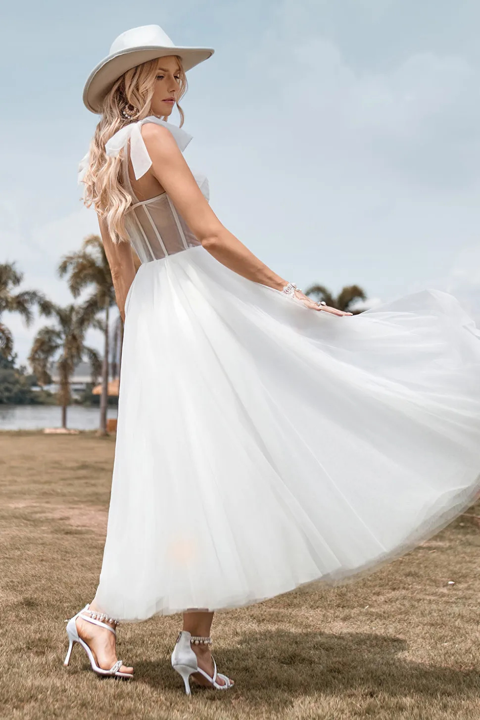 Marfim Tule Corset Tea-Length A Line Vestido de Noiva