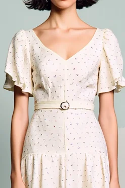 Marfim Uma linha babado vestido de noiva convidado