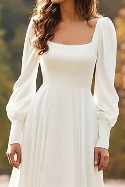 Marfim Uma linha de pescoço quadrado manga longa vestido de noiva