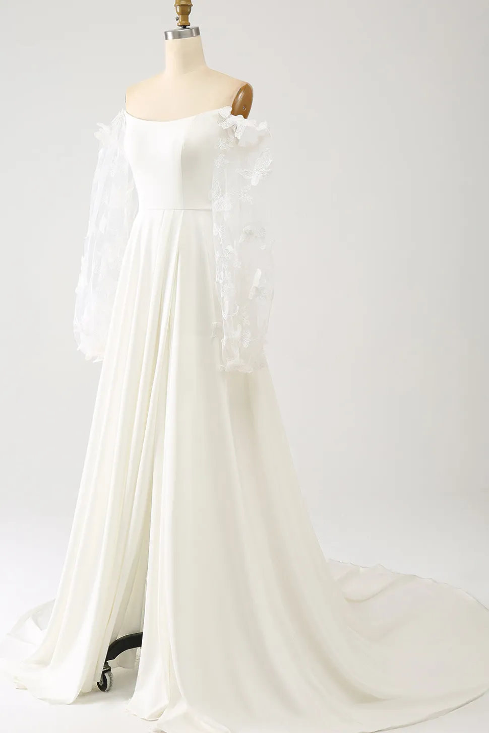 Marfim Uma linha Long Chiffon vestido de noiva com borboletas 3D mangas longas