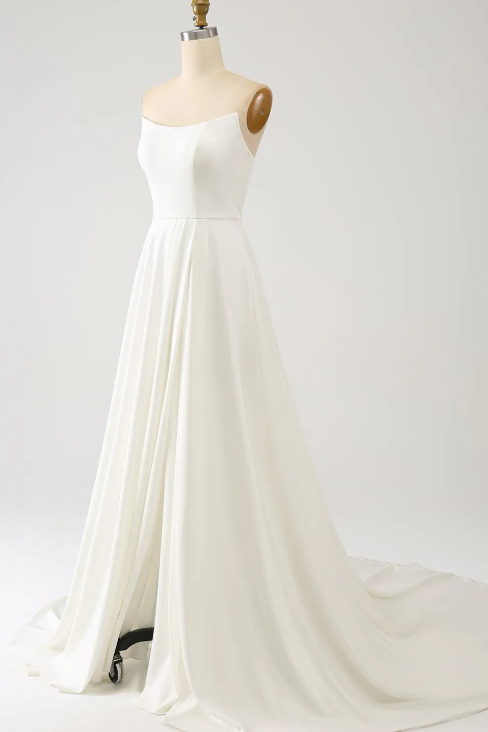 Marfim Uma linha Long Chiffon vestido de noiva com borboletas 3D mangas longas