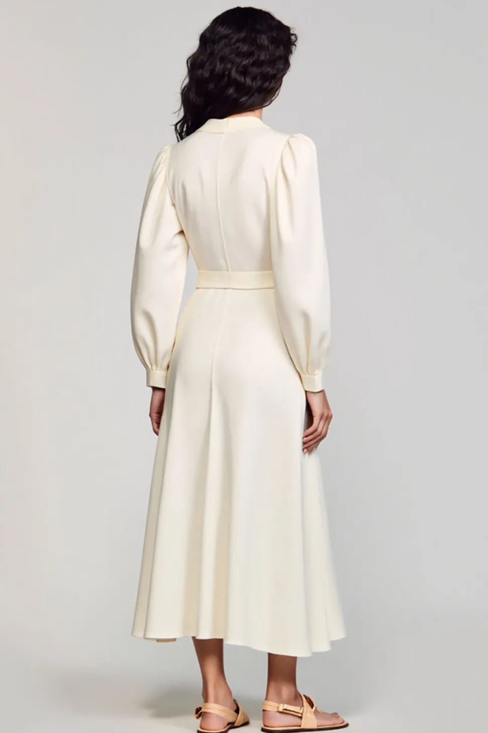 Marfim Uma linha mangas compridas vestido de noiva convidado