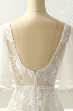Marfim V pescoço uma linha vestido de noiva longo com apliques