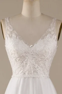 Marfim V-Neck Tule Varredura Trem Vestido de Noiva com Renda