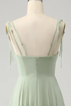 Matcha A-Line Esparguete Alças Chiffon Vestido Madrinha com Folhos