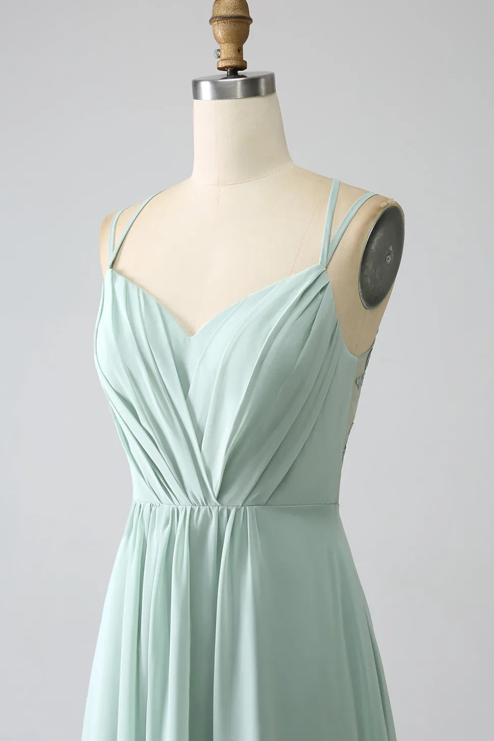 Matcha A-Line Esparguete Correias Backless plissado longo vestido de dama de honra