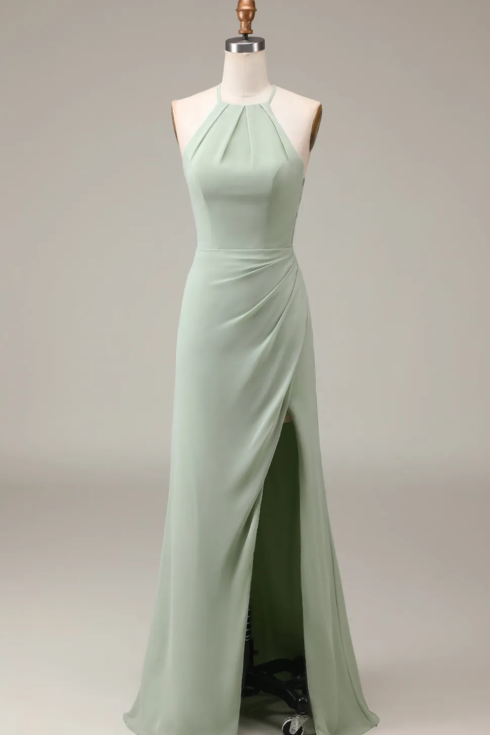 Matcha Halter pescoço bainha plissado vestido de dama de honra com fenda