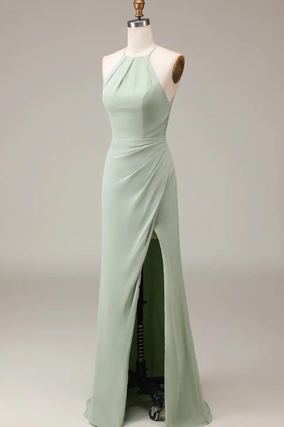 Matcha Halter pescoço bainha plissado vestido de dama de honra com fenda