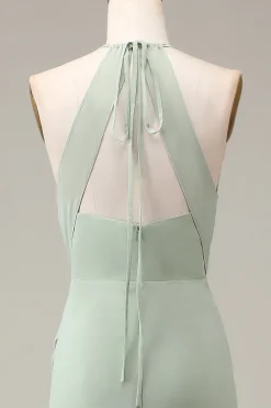 Matcha Halter pescoço bainha plissado vestido de dama de honra com fenda