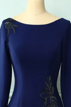 Mãe azul escuro do vestido de noiva