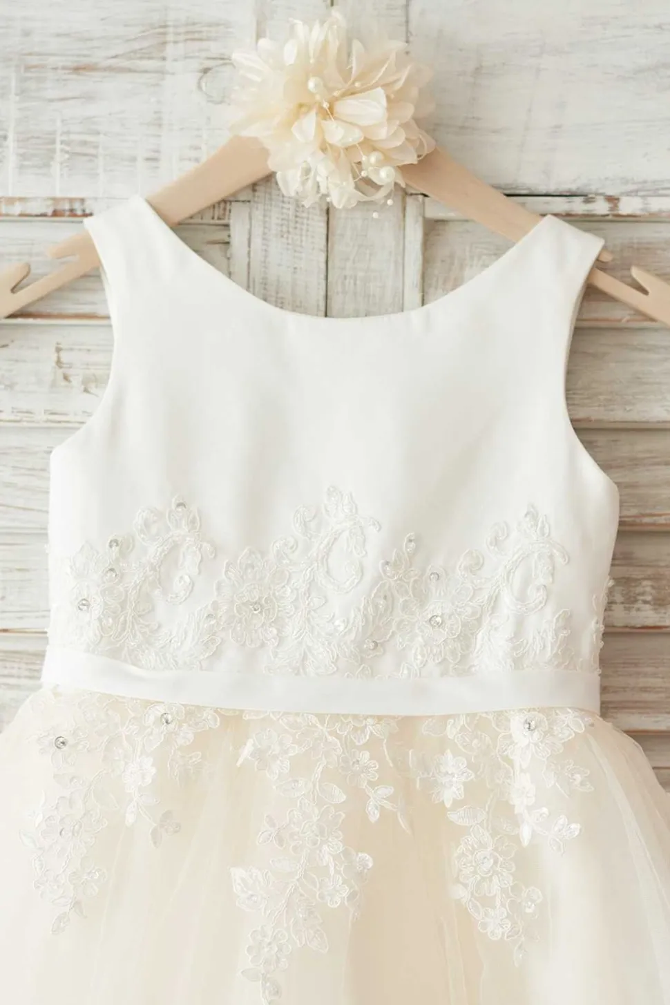 Meninas Bambi Ivory Broderie Anglaise Tulle Dress