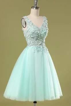 Menta verde curto vestido de baile com apliques