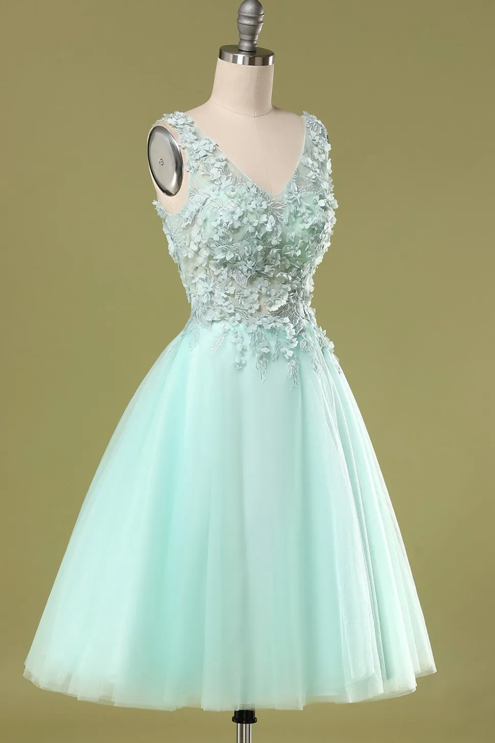 Menta verde curto vestido de baile com apliques