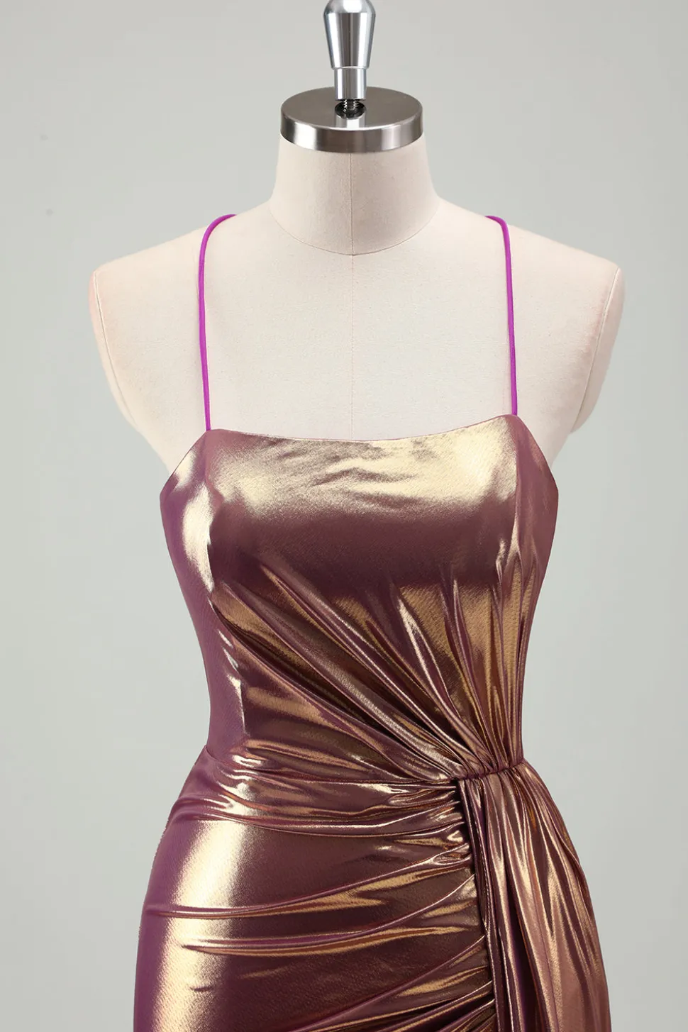 Metal Dourado Sereia Esparguete Correias Ruched Long Prom Dress com Fenda
