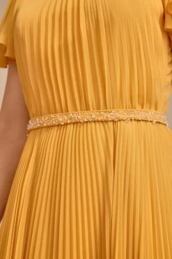 Navy A-line pescoço redondo plissado mãe de vestido de noiva com mangas curtas