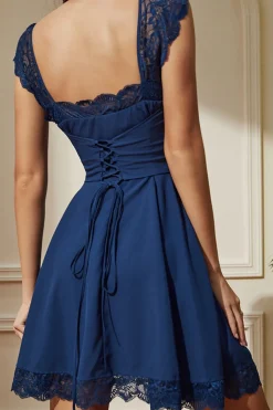 Navy Laced Square Neck A-Line Vestido Curto de Festa