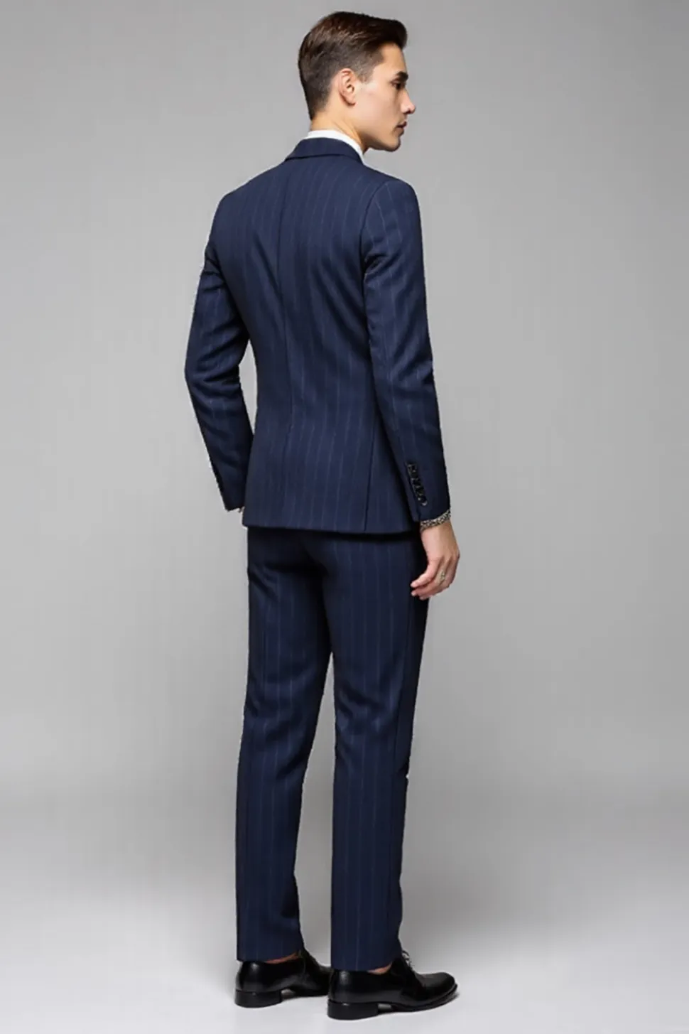 Navy Pinstripe 3 Peça Um Botão Notched Lapela Fato Homem