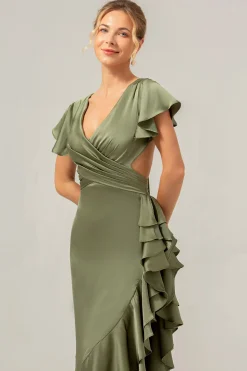 Olive A Line V Pescoço Cetim Vestido de Dama de Honra Assimétrico com Folhos