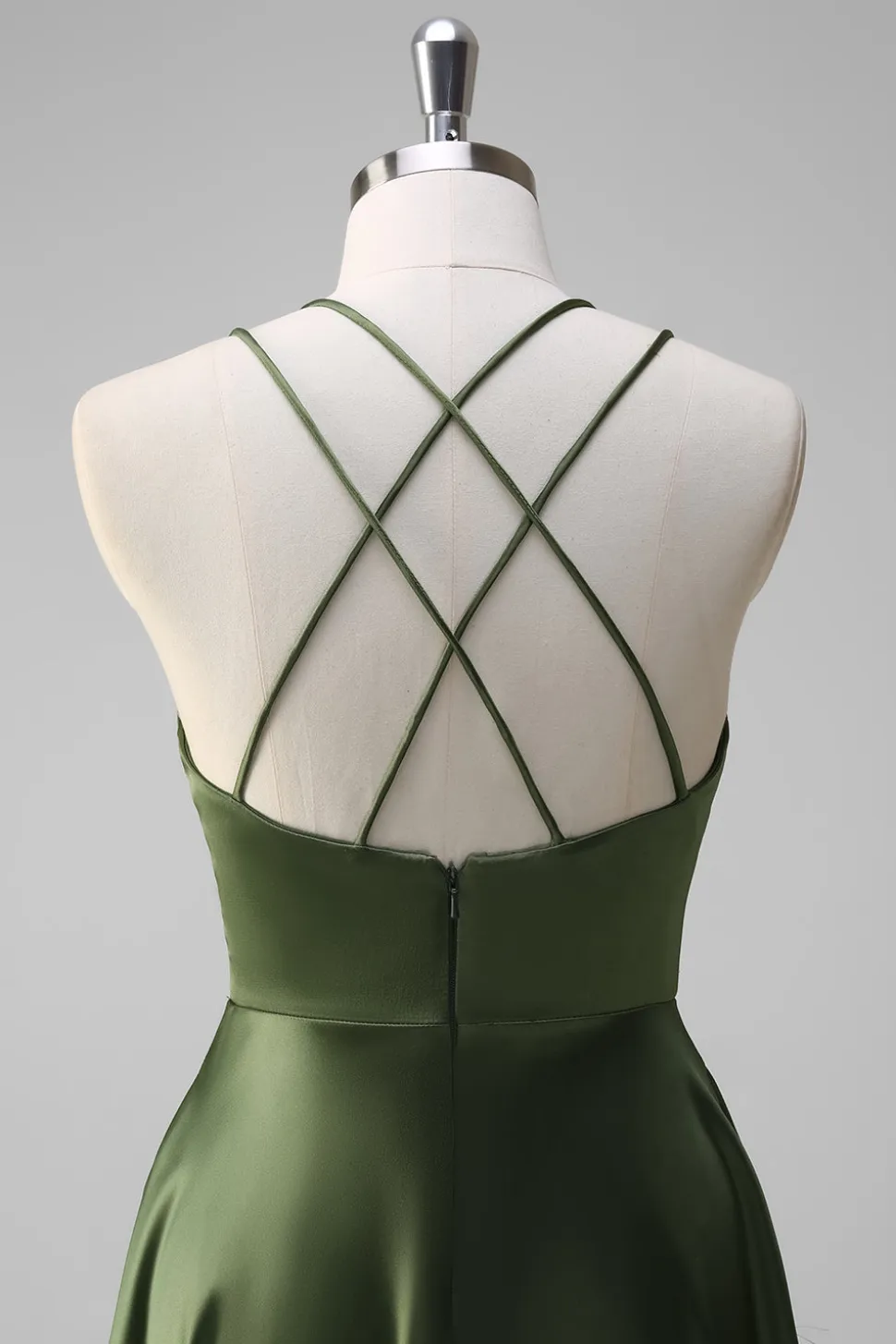 Olive A-Line Espaghetti Correias Ruched Long Satin Vestido de Dama de Honra