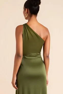 Olive One Shoulder cetim chá comprimento vestido dama de honra