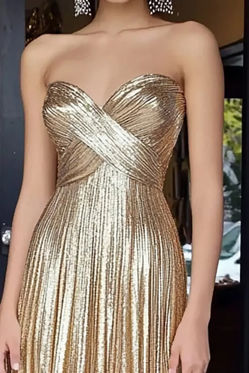 Ouro querido metálico A-Line plissado longo vestido de baile