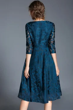 Pavão A-Line Pescoço Redondo Meias Mangas Midi Mãe do Vestido da Noiva