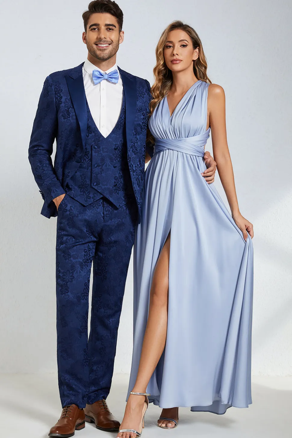 Pico Lapela Um Botão Azul Escuro Jacquard Homens Wedding Party Suits