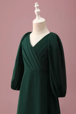 Pine Green A-Line V-Neck Chiffon Junior Vestido Madrinha com mangas compridas