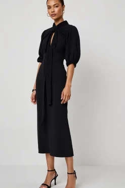 Preto A Line Keyhole Vestido Semi Formal com Sash