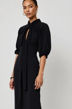 Preto A Line Keyhole Vestido Semi Formal com Sash