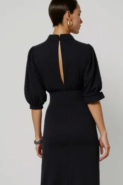 Preto A Line Keyhole Vestido Semi Formal com Sash