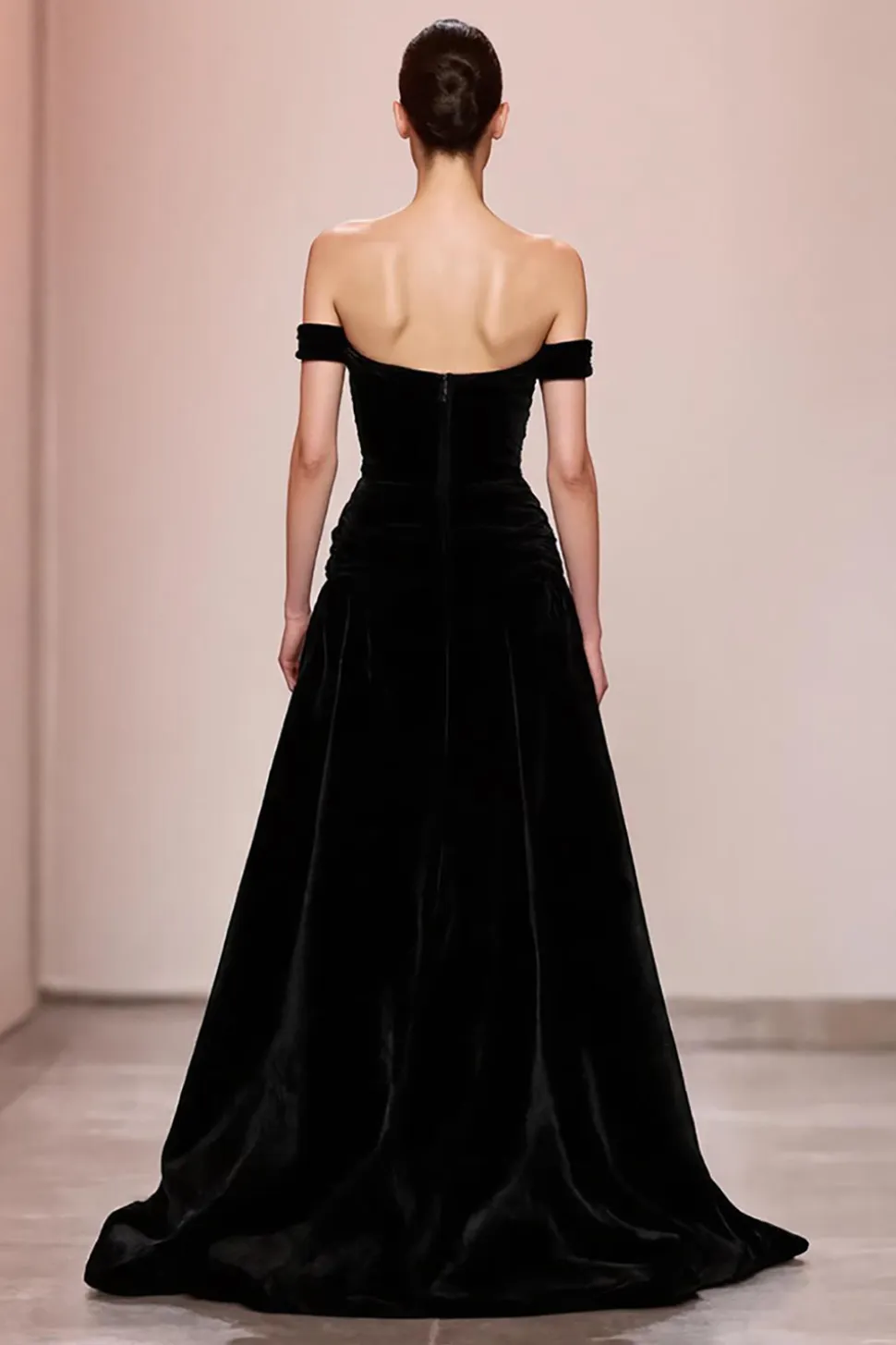 Preto A Line Velvet Off The Shoulder Long Evening Dress