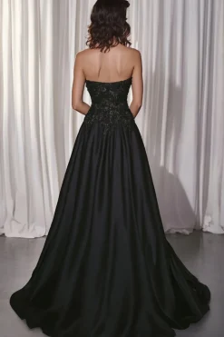 Preto A-Line cetim querido vestido longo baile de formatura com apliques de renda