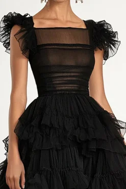 Preto A-Line Flatter mangas babados tule chá comprimento vestido formal