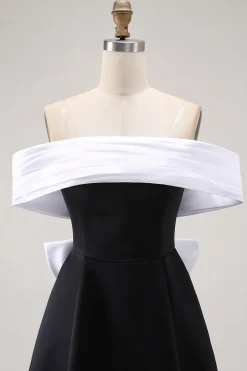 Preto A-Line Off The Shoulder Vestido Curto Homecoming com Arco