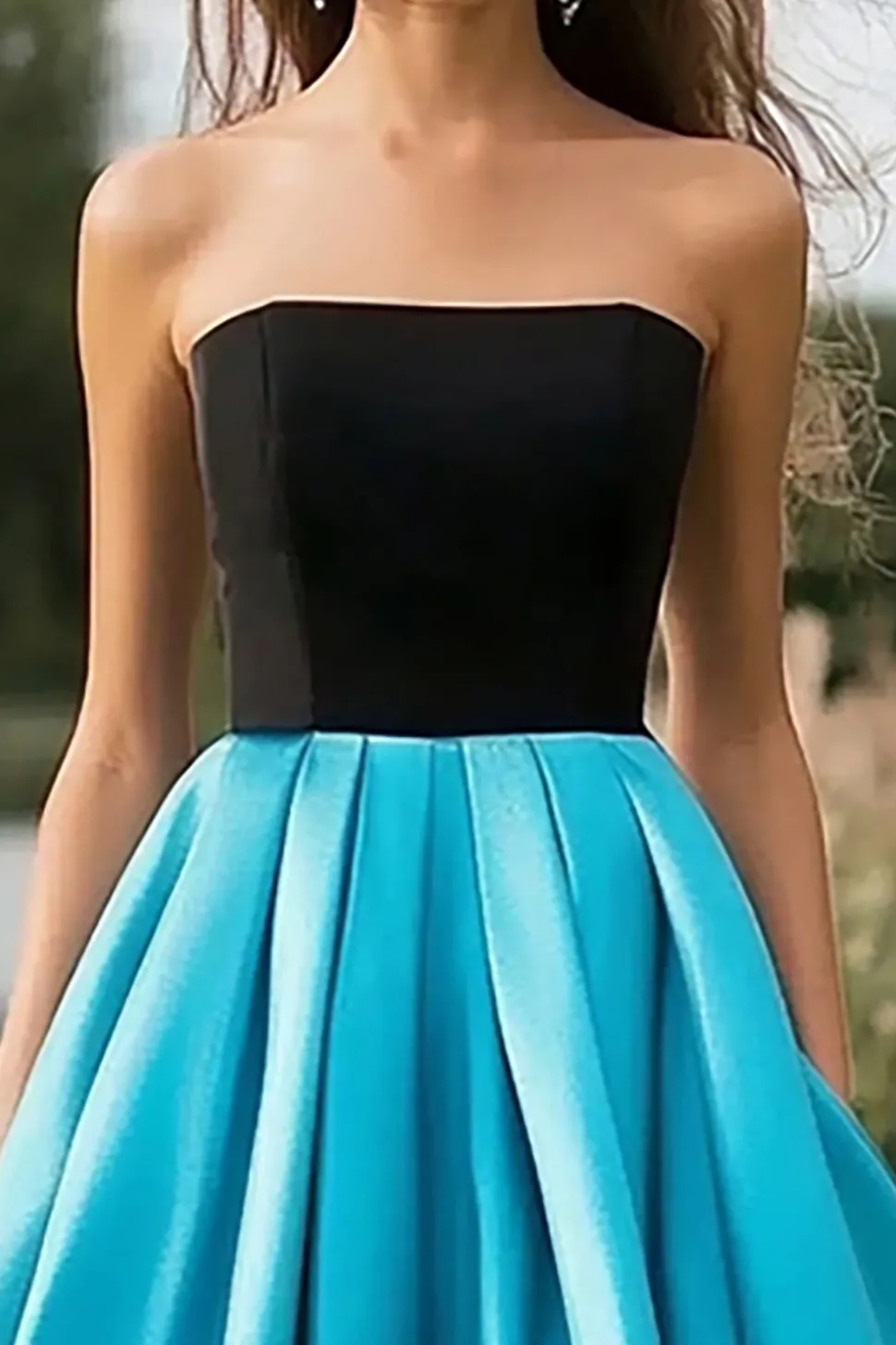 Preto Azul Cetim Uma Linha Strapless plissado longo vestido de baile